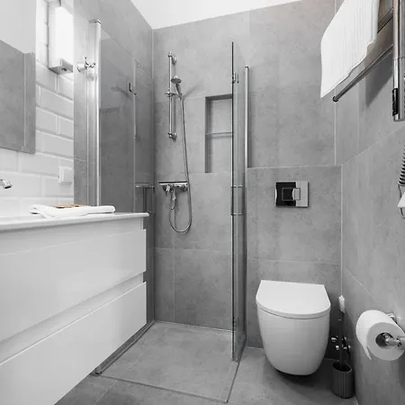 Apartmán P&o Serviced Warecka Ii *